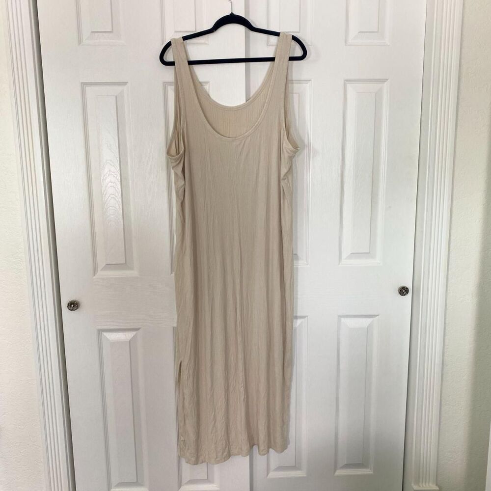 Old Navy Beige Tank Midi Dress - Picture 3 of 4